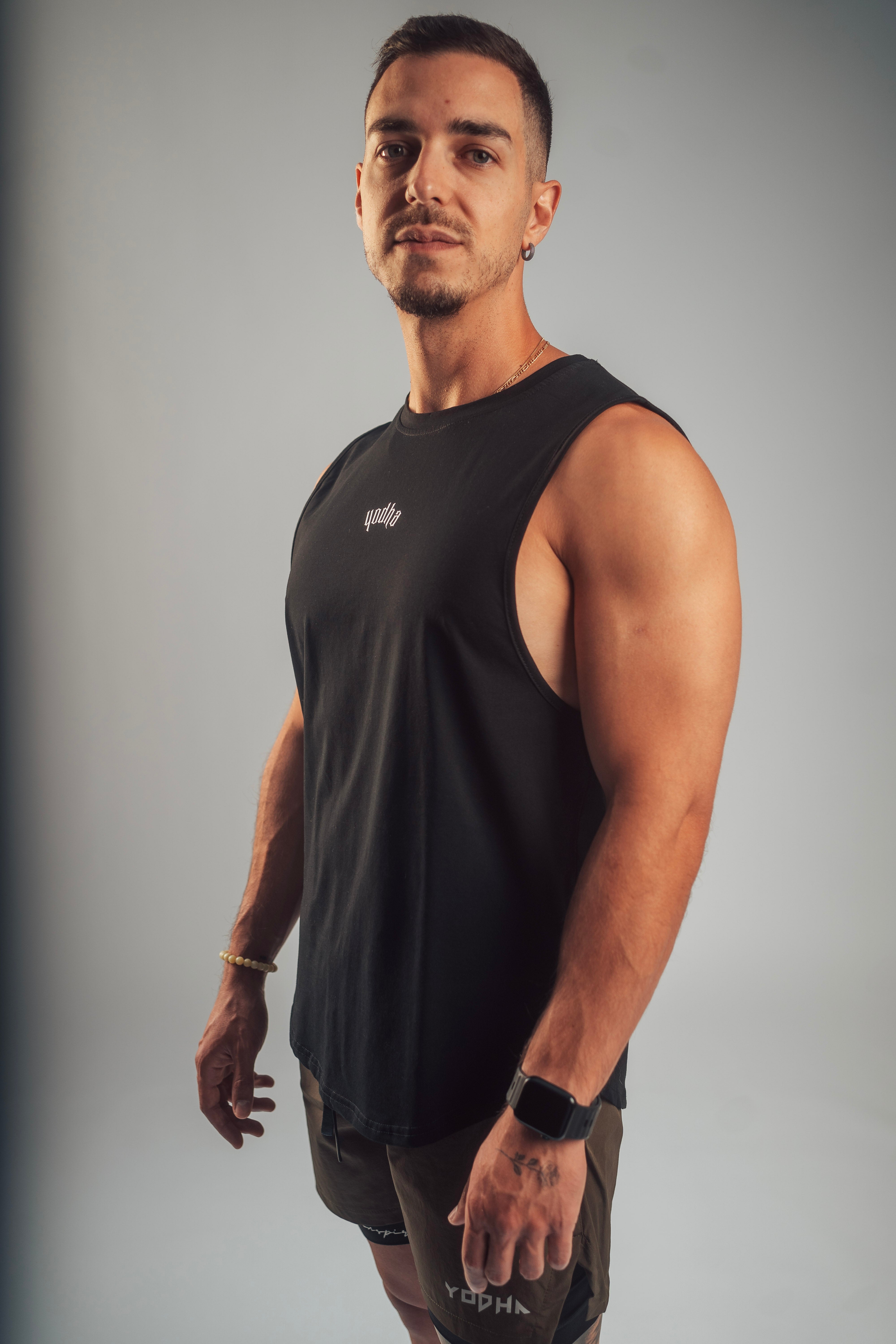 Essential Tank Top